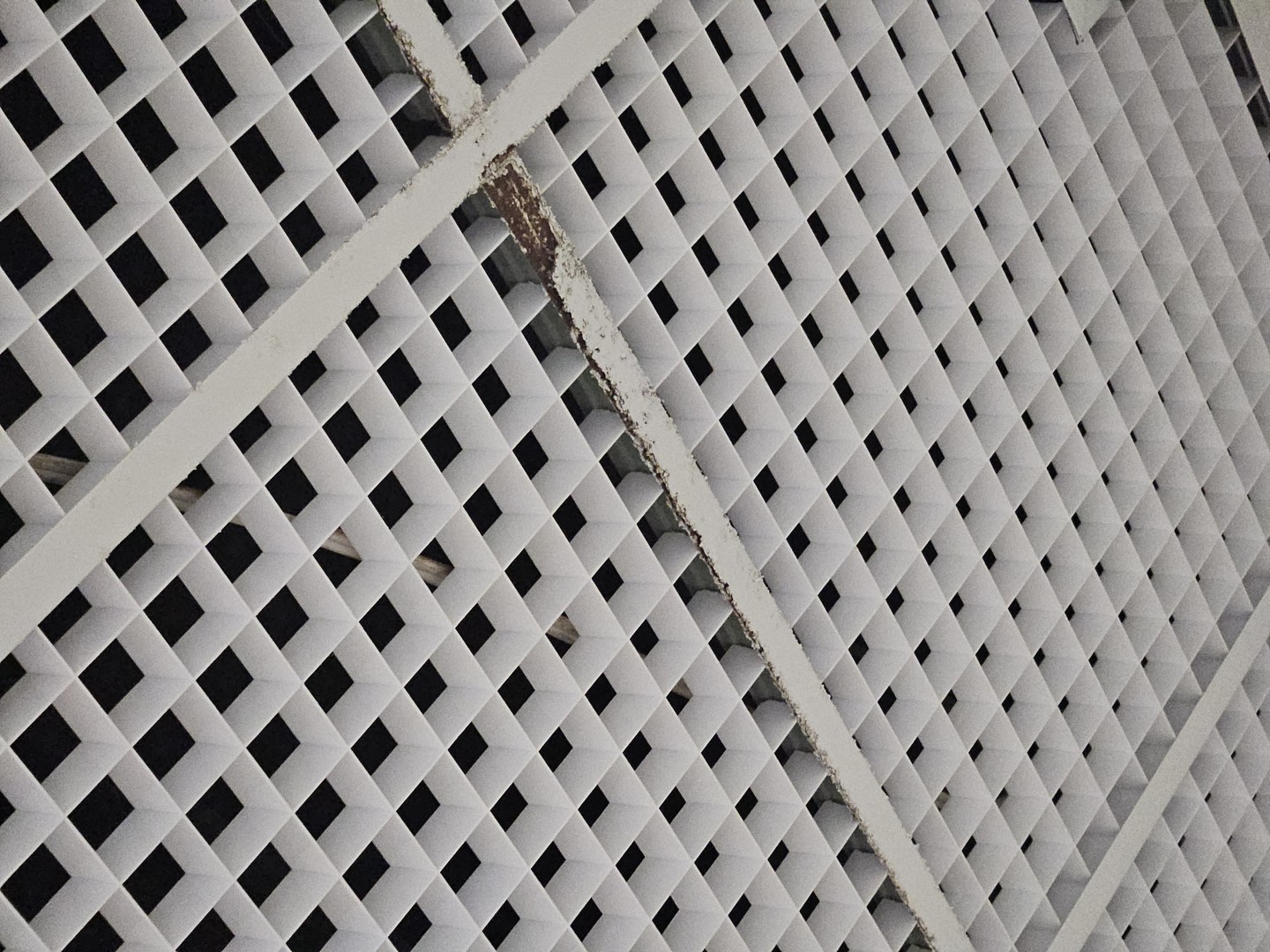 Pool Corroded Ceilg Grid 2